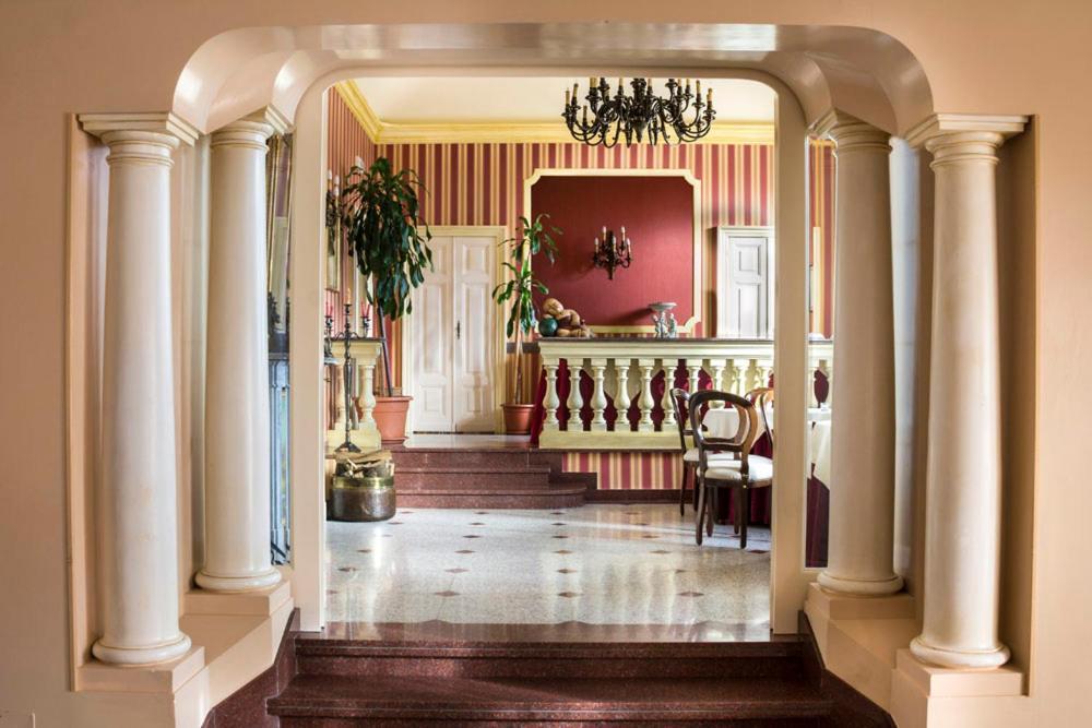 Park Hotel Villa Salzea Trofarello Eksteriør billede