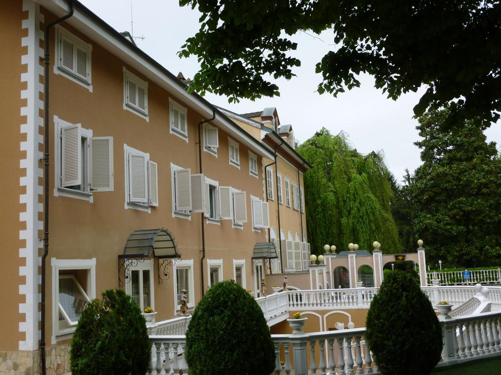 Park Hotel Villa Salzea Trofarello Eksteriør billede